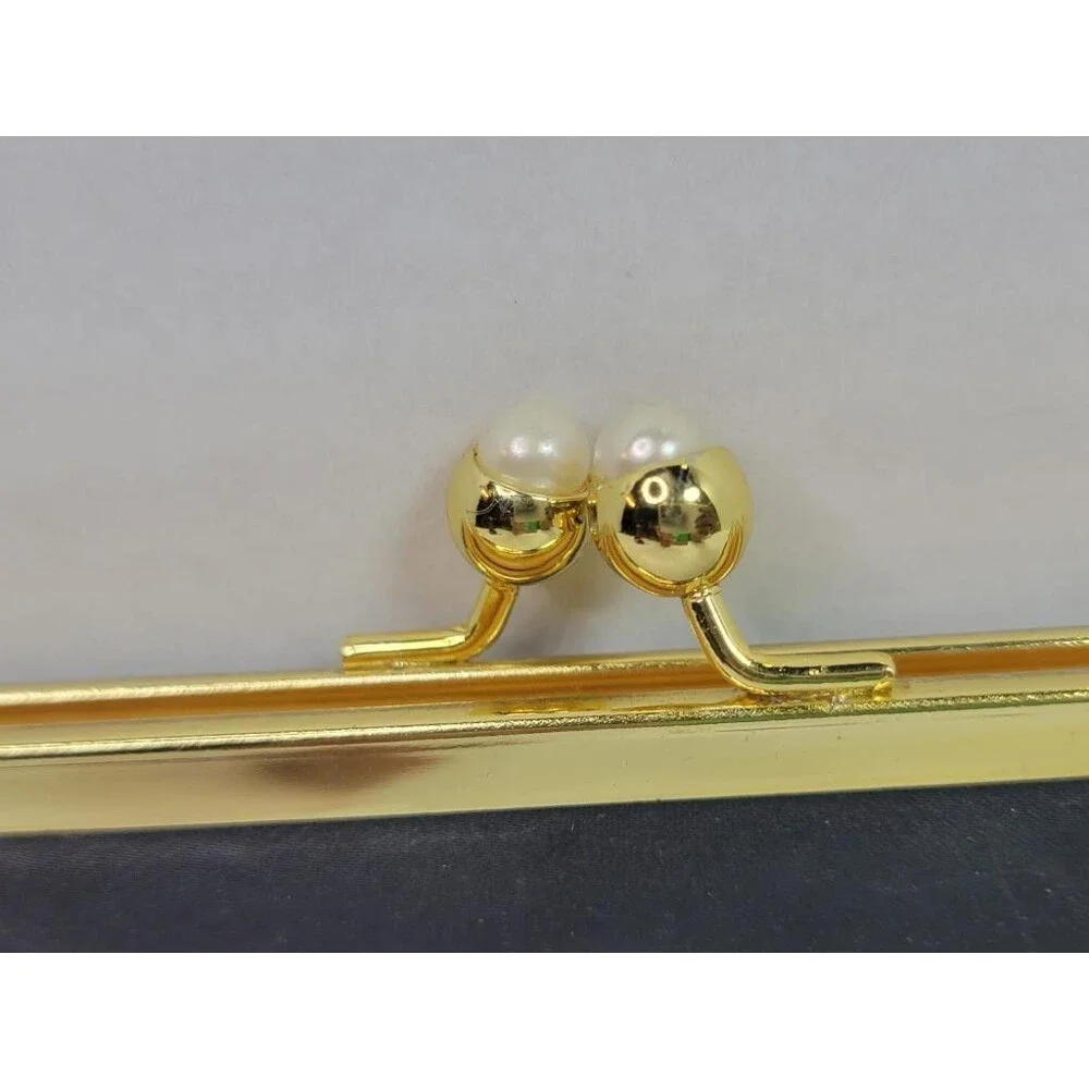 Vintage Stylemark by Mutterperl Black Satin Clutch Purse Gold Faux Pearl Clasp